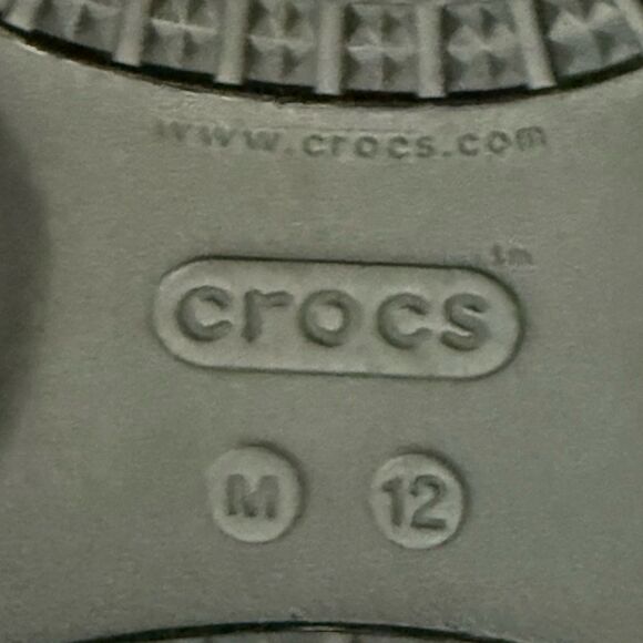 Men’s Crocs On The Clock Solid Black Clogs Loafers Size 12 - Picture 5 of 10